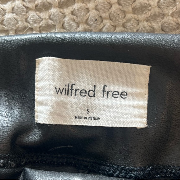 Daria Vegan Leather Pants - Picture 3 of 4